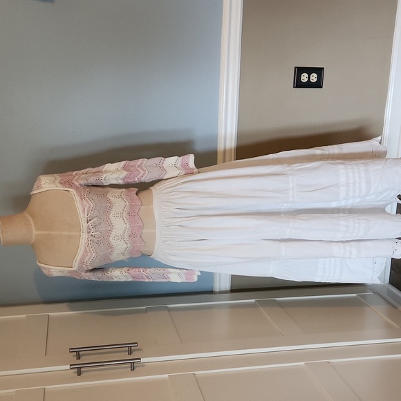 Urban Outfitters Blaire Pink and Cream Knit Cropped Sweater Top Size S - Picture 6 of 8